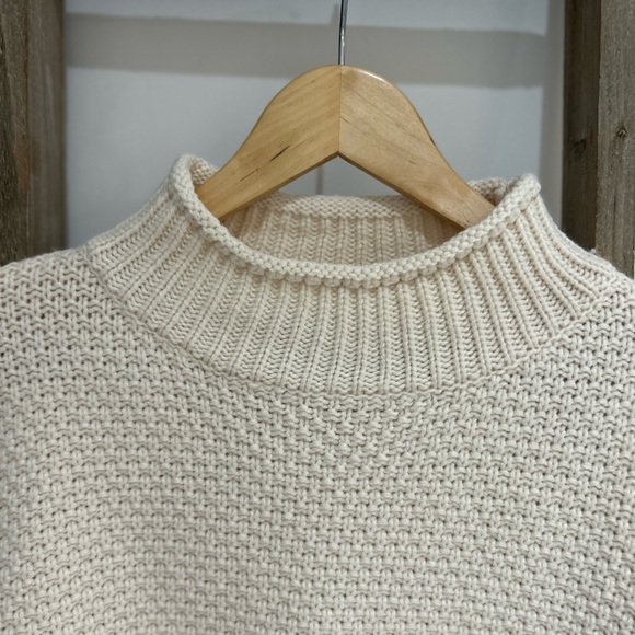 Zesica Mock Neck Oversized Knit Sweater Beige Long Sleeve Women’s Size XL - Picture 2 of 7